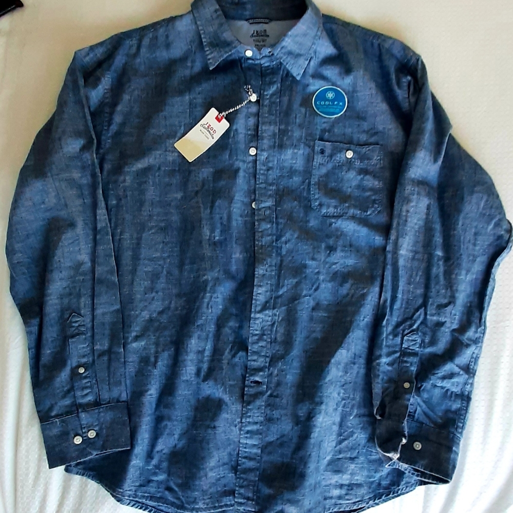 NWT Izod Saltwater Button Up
